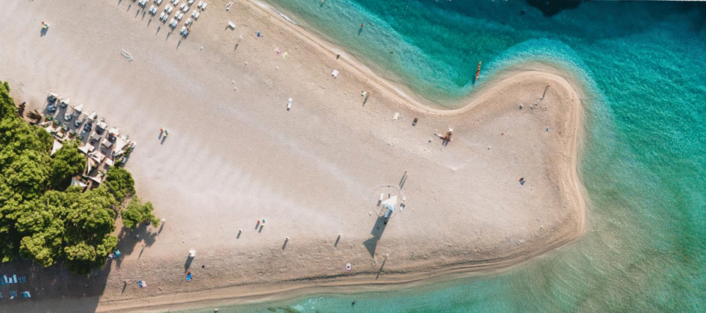 Zlatni rat Brač – jedinstveni prirodni fenomen koji mijenja oblik