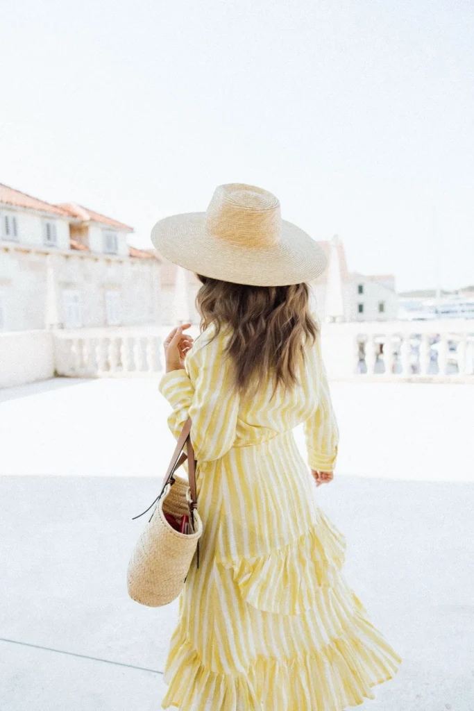 Under the Sun kolekcija“, „ljetna odjeća otoka Hvara“, „moda Anastazija Makjanić i Karmen Drinković“