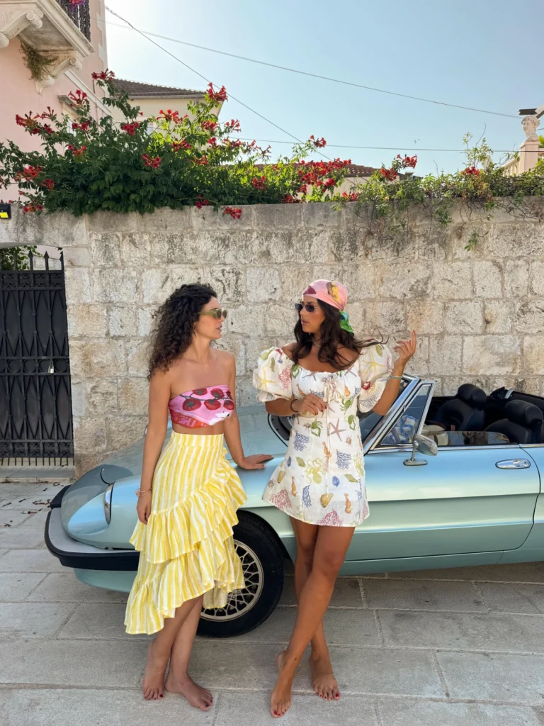 Under the Sun kolekcija“, „ljetna odjeća otoka Hvara“, „moda Anastazija Makjanić i Karmen Drinković“