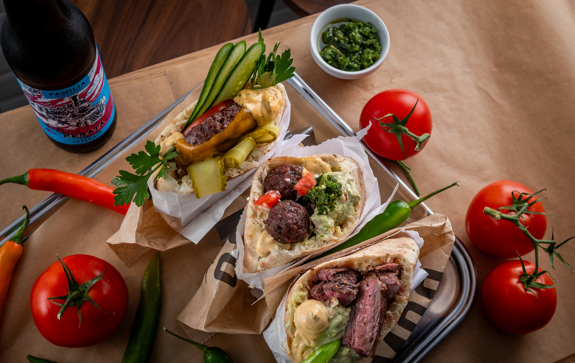 Moo Factory u Kaštel Kambelovcu novi je street food spot ekipe iza Sexy Cowa, s pita sendvičima, robata grillom, rice bowlom i azijskim okusima.